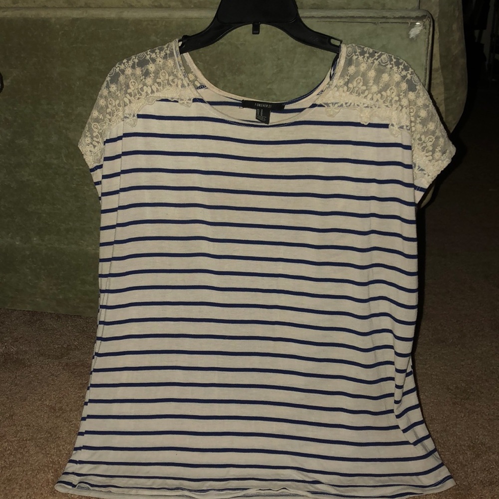 Floral White Lace Stripped Short Sleeve